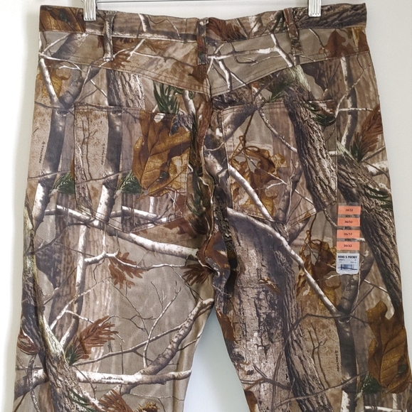 Real Tree 5 Pocket Camouflage Cargo Pants - Picture 5 of 7